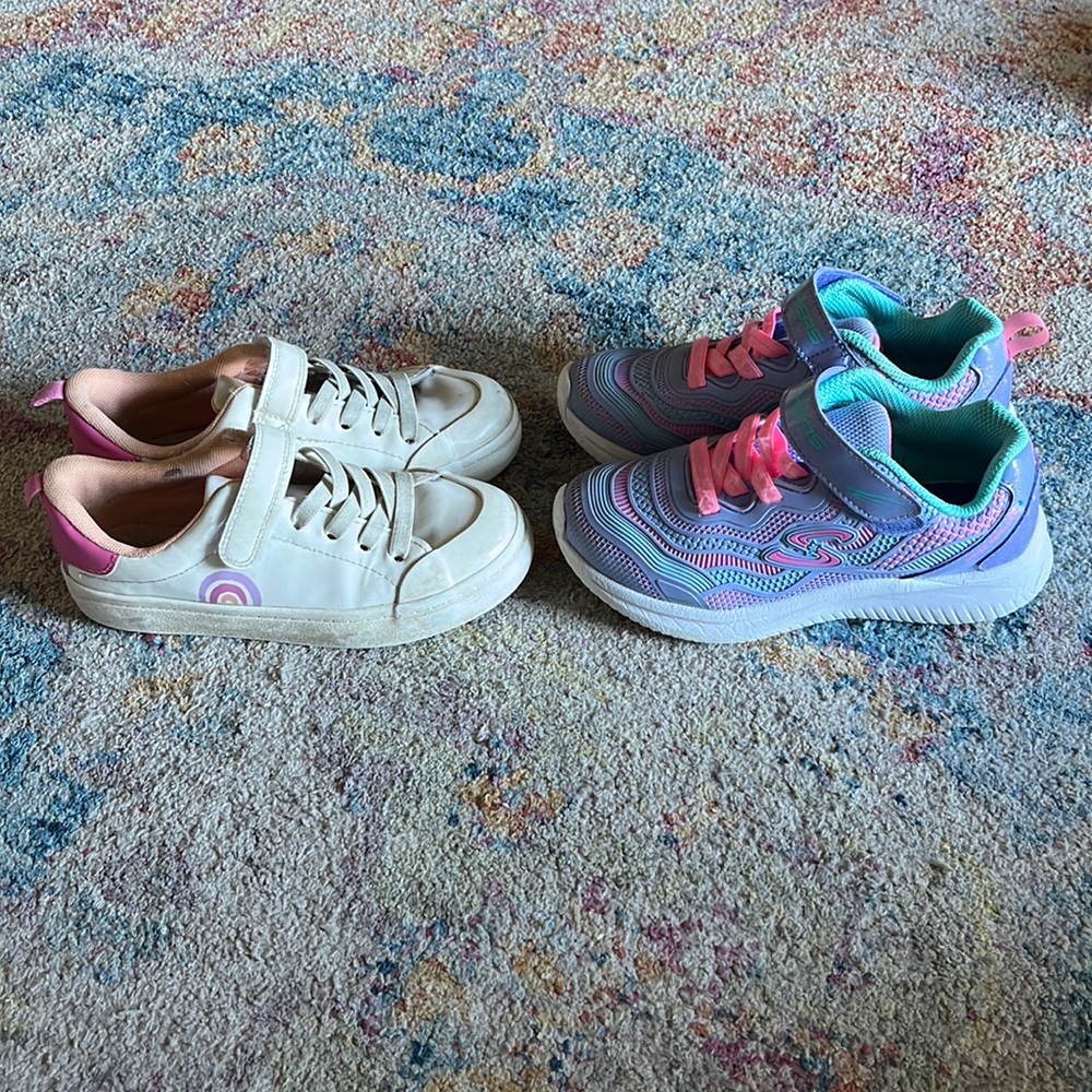 Girls H&M and Sketchers sneaker bundle - 12.5/13
